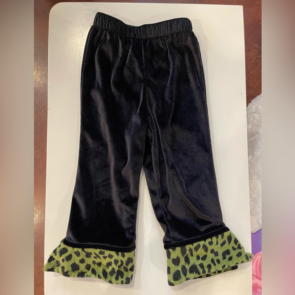 Velvet Girls Ruffle Bottom Pants 3T